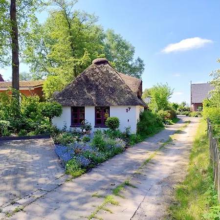 Unser Froschhaus بيت للعطل Suderdeich